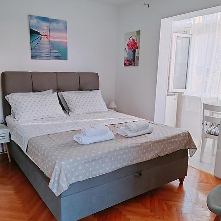 Studio Bobo Rovinj Extérieur photo